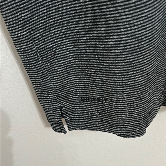 Nike Dri Fit Golf Shirt black stripe P to P 24 in L 31 in excellent cond XL - Picture 5 of 5